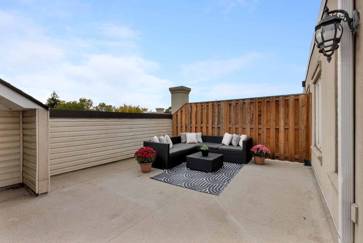 51 York Mills Road Toronto 51 York Mills Road Toronto