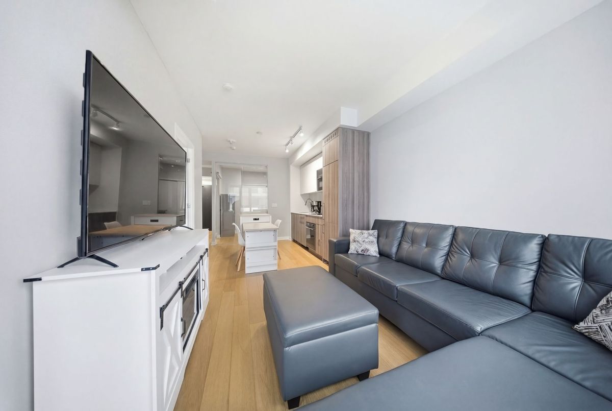 840 St Clair Avenue W Toronto 840 St Clair Avenue W Toronto