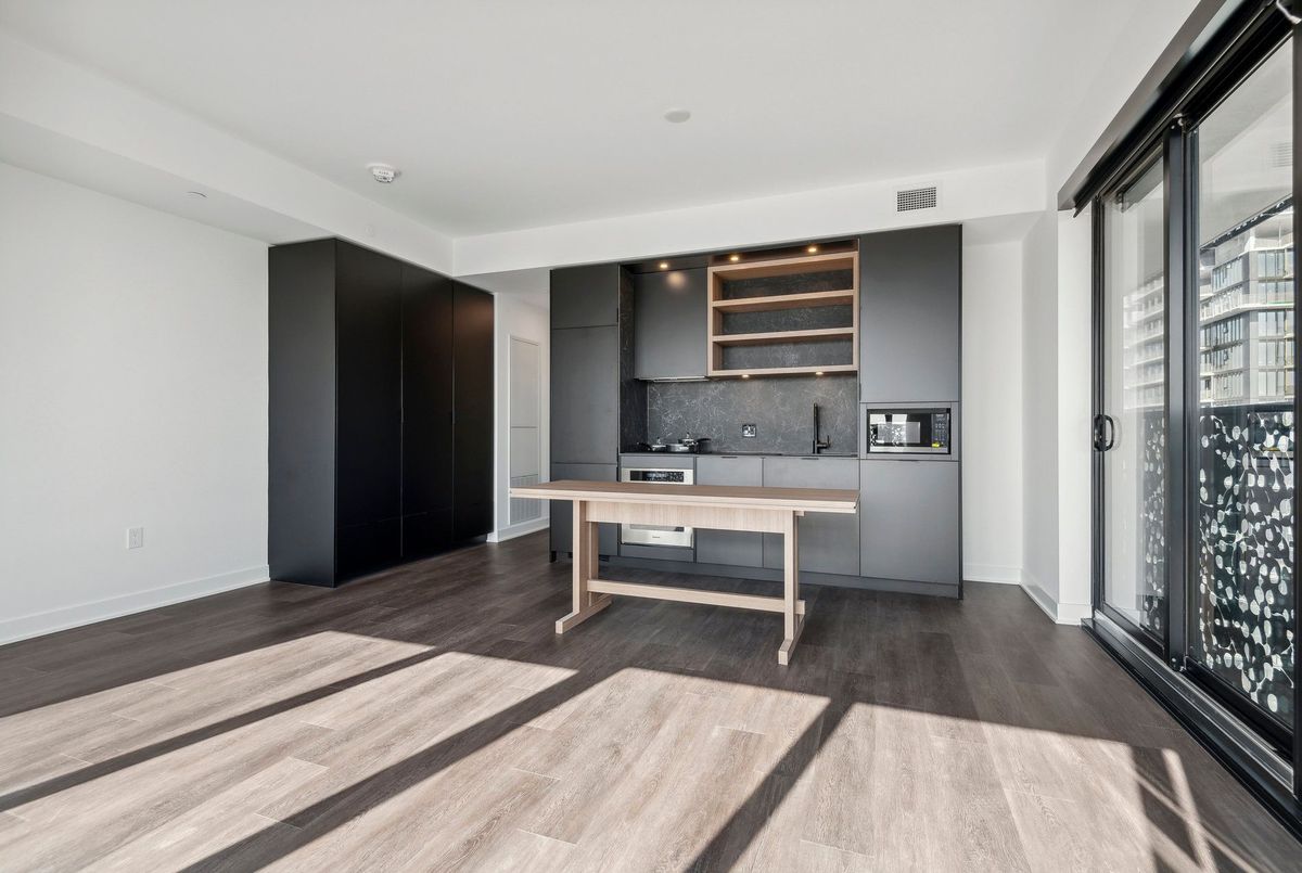 55 Charles Street Toronto 55 Charles Street Toronto