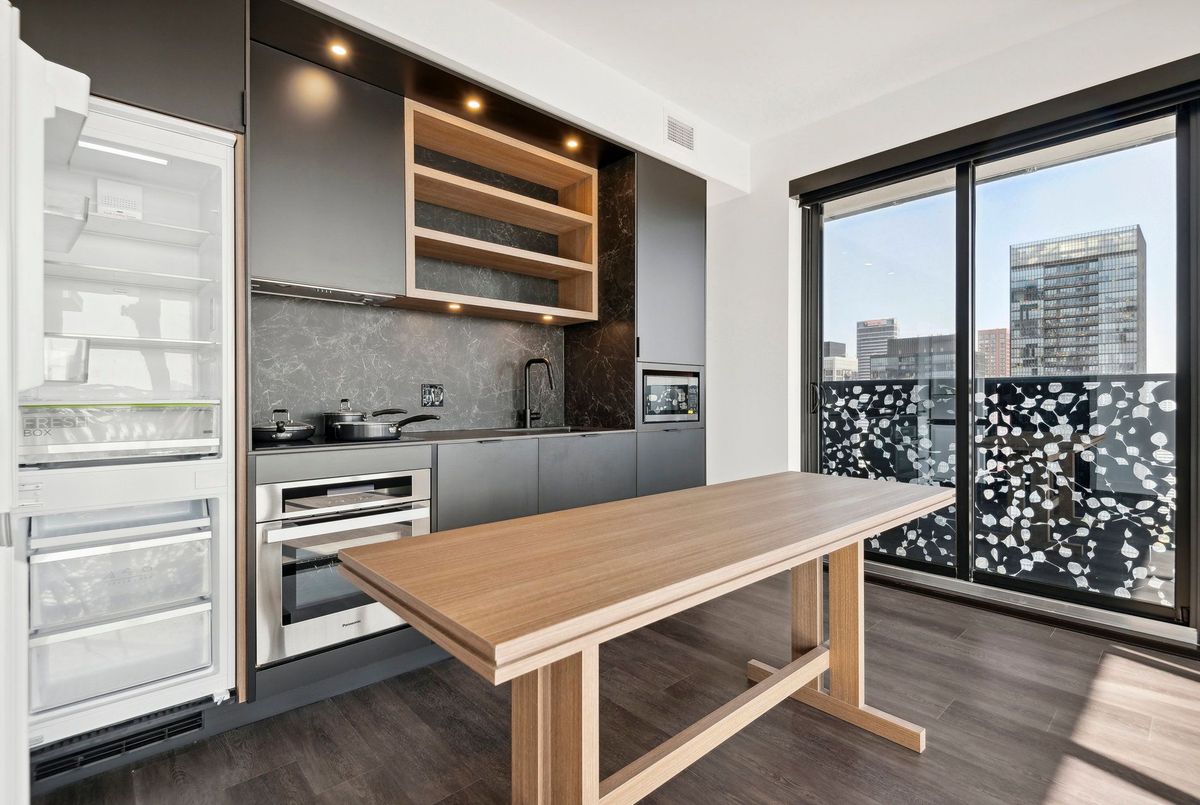 55 Charles Street Toronto 55 Charles Street Toronto