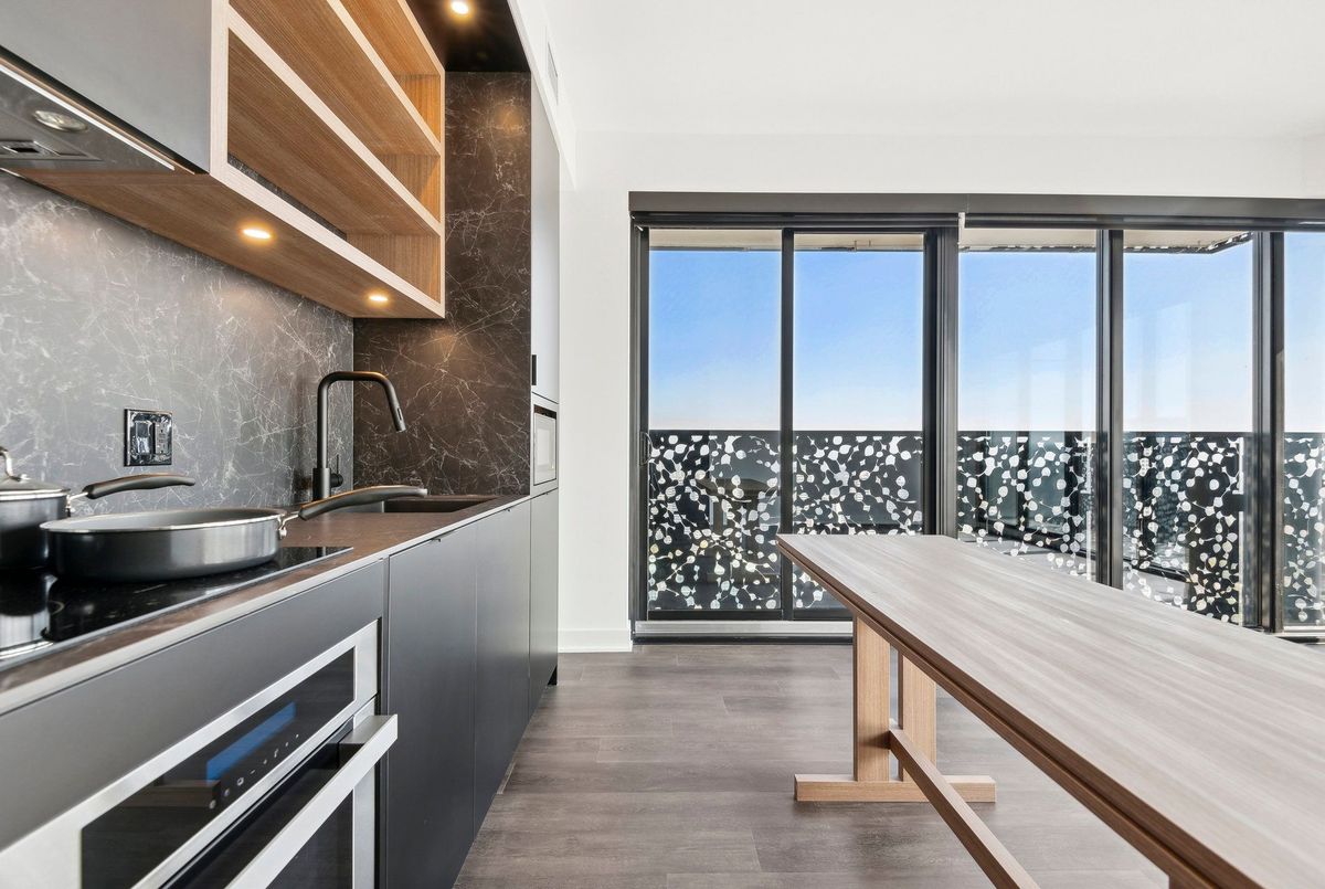 55 Charles Street Toronto 55 Charles Street Toronto