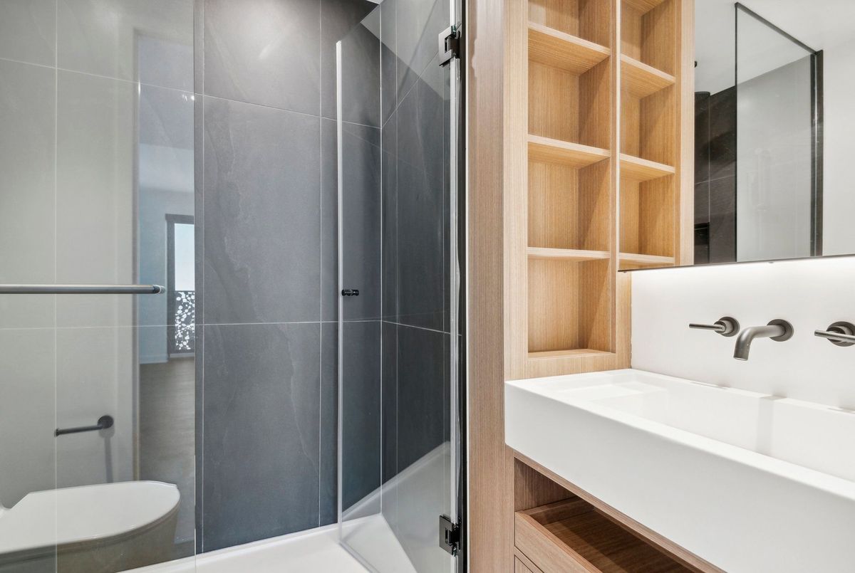 55 Charles Street Toronto 55 Charles Street Toronto