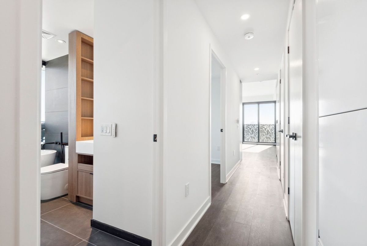 55 Charles Street Toronto 55 Charles Street Toronto