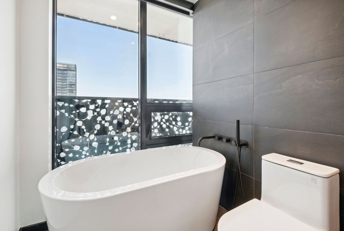 55 Charles Street Toronto 55 Charles Street Toronto