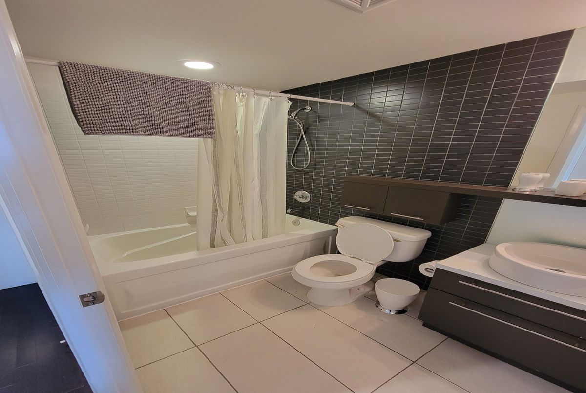 21 Carlton Street Toronto 21 Carlton Street Toronto