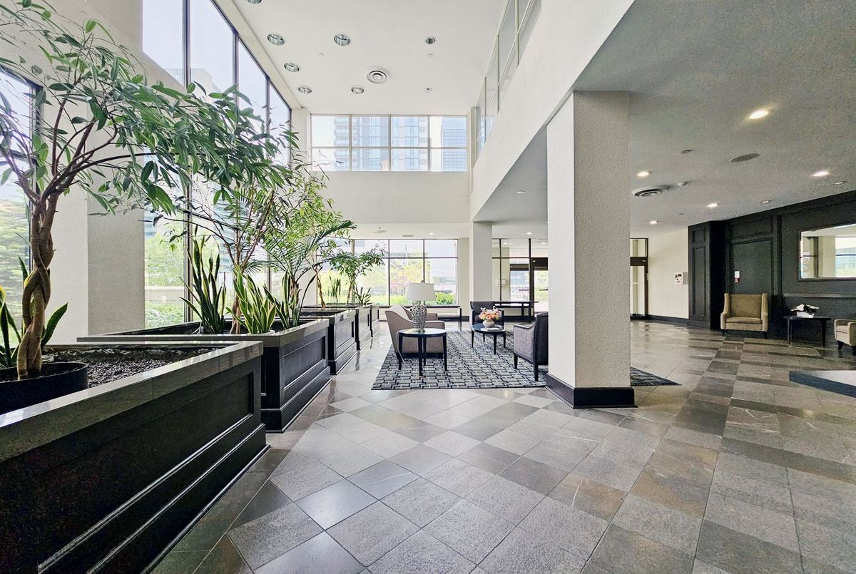 30 Greenfield Avenue Toronto 30 Greenfield Avenue Toronto