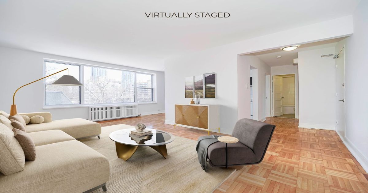 1545 Bathurst Street Toronto