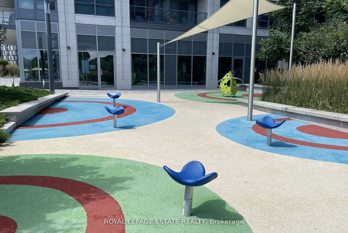 31 Tippett Road Toronto 31 Tippett Road Toronto