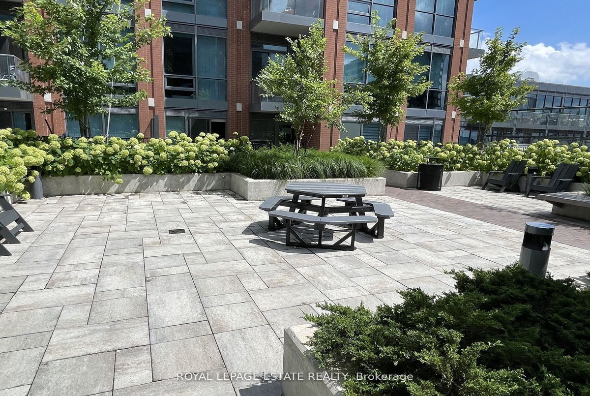 31 Tippett Road Toronto 31 Tippett Road Toronto