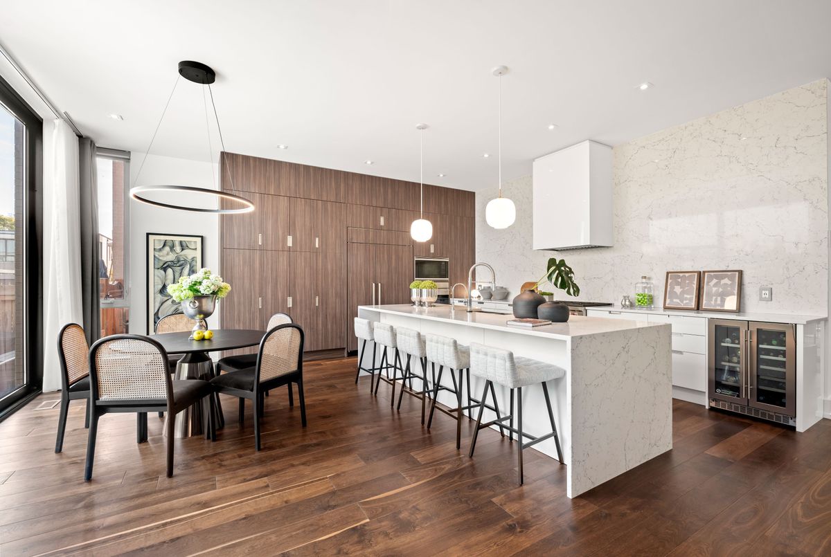 15 Fairmeadow Avenue Toronto 15 Fairmeadow Avenue Toronto