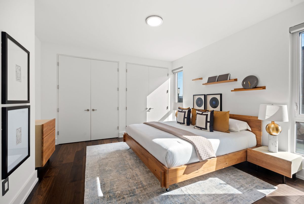 15 Fairmeadow Avenue Toronto 15 Fairmeadow Avenue Toronto