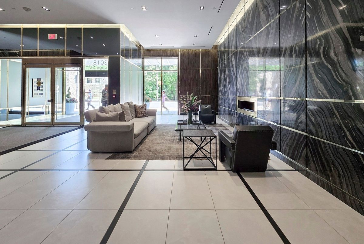 3018 Yonge Street Toronto 3018 Yonge Street Toronto