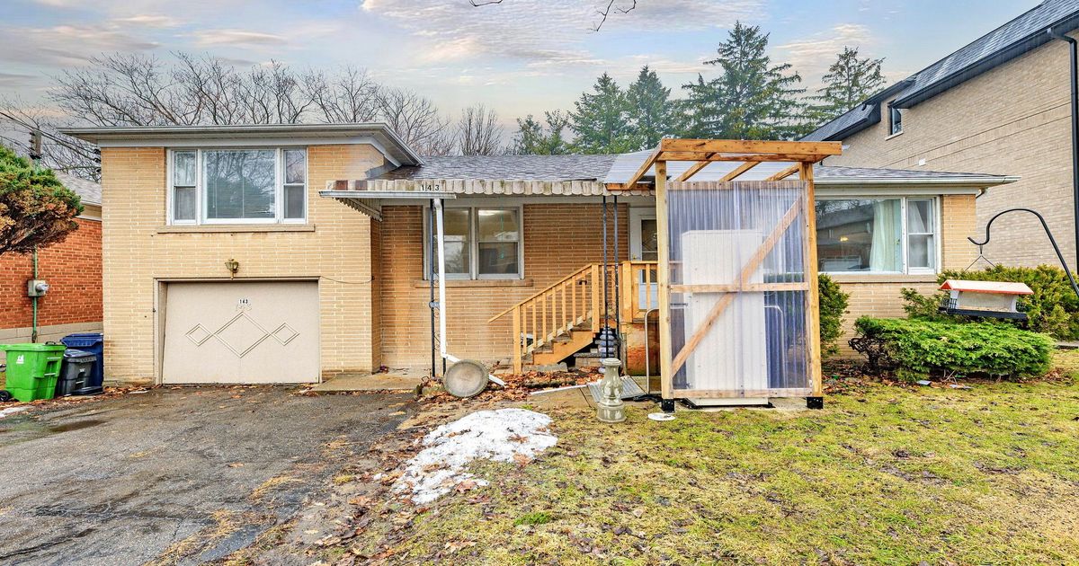 143 Horsham Avenue Toronto