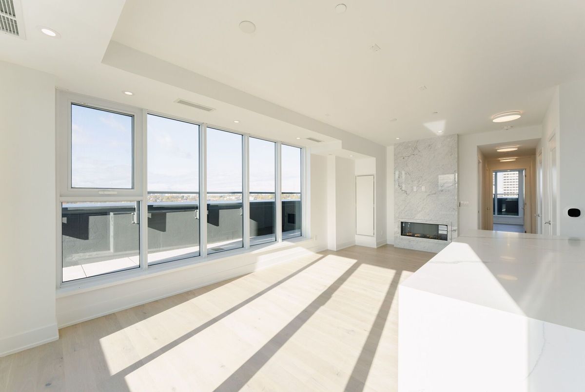 8 Manor Road W Toronto 8 Manor Road W Toronto