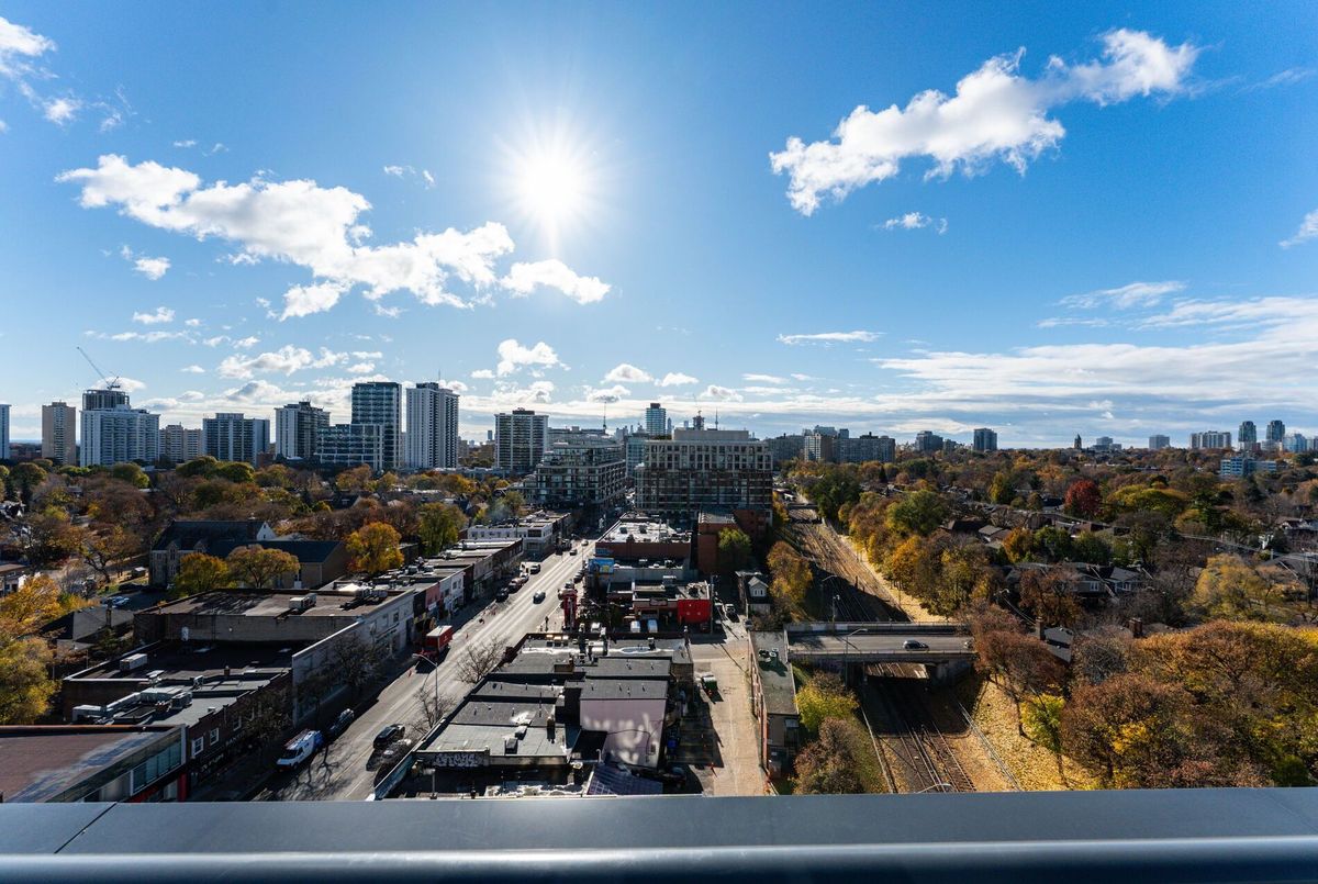 8 Manor Road W Toronto 8 Manor Road W Toronto