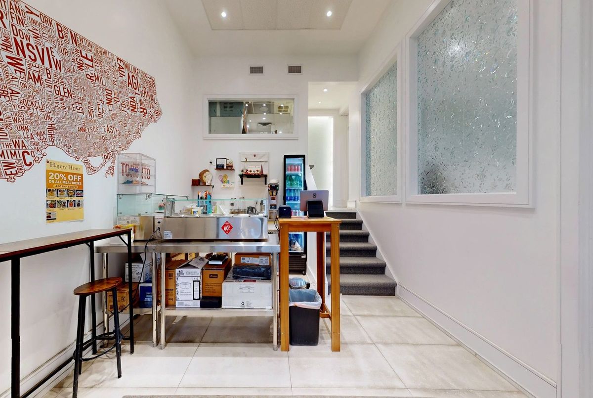 909 Yonge Street Toronto 909 Yonge Street Toronto