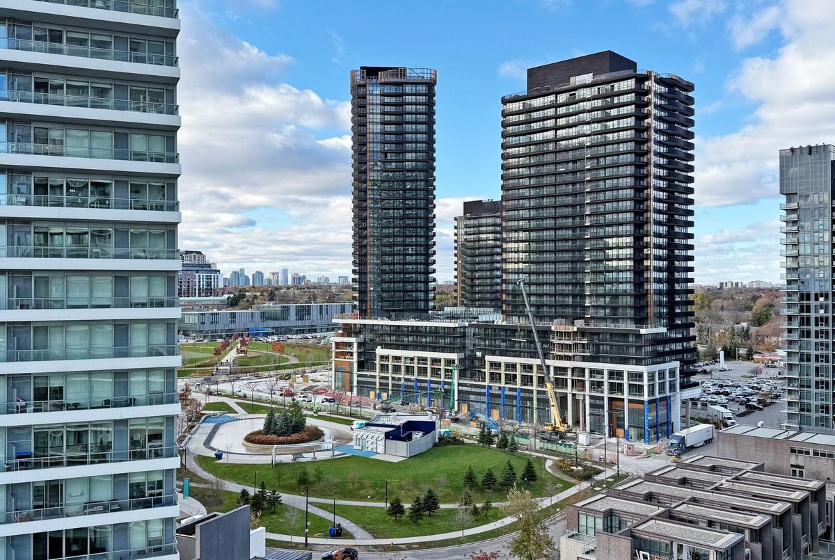 117 Mcmahon Drive Toronto 117 Mcmahon Drive Toronto