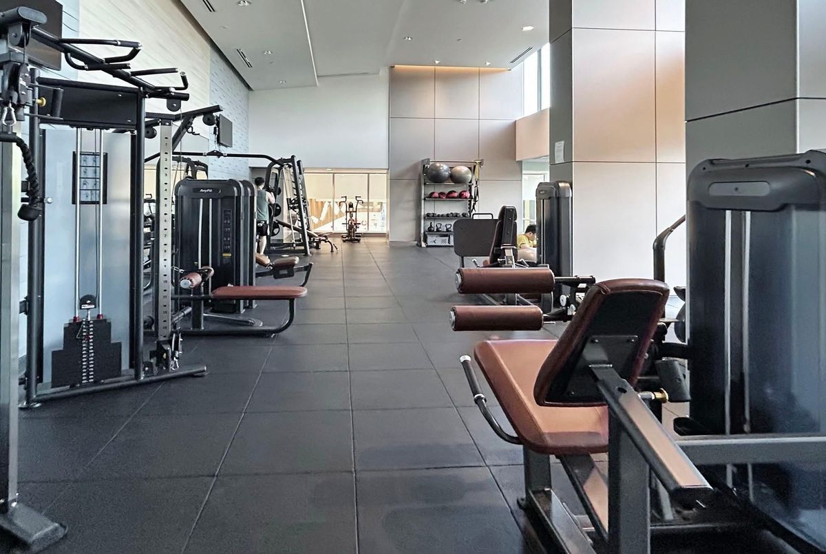 117 Mcmahon Drive Toronto 117 Mcmahon Drive Toronto