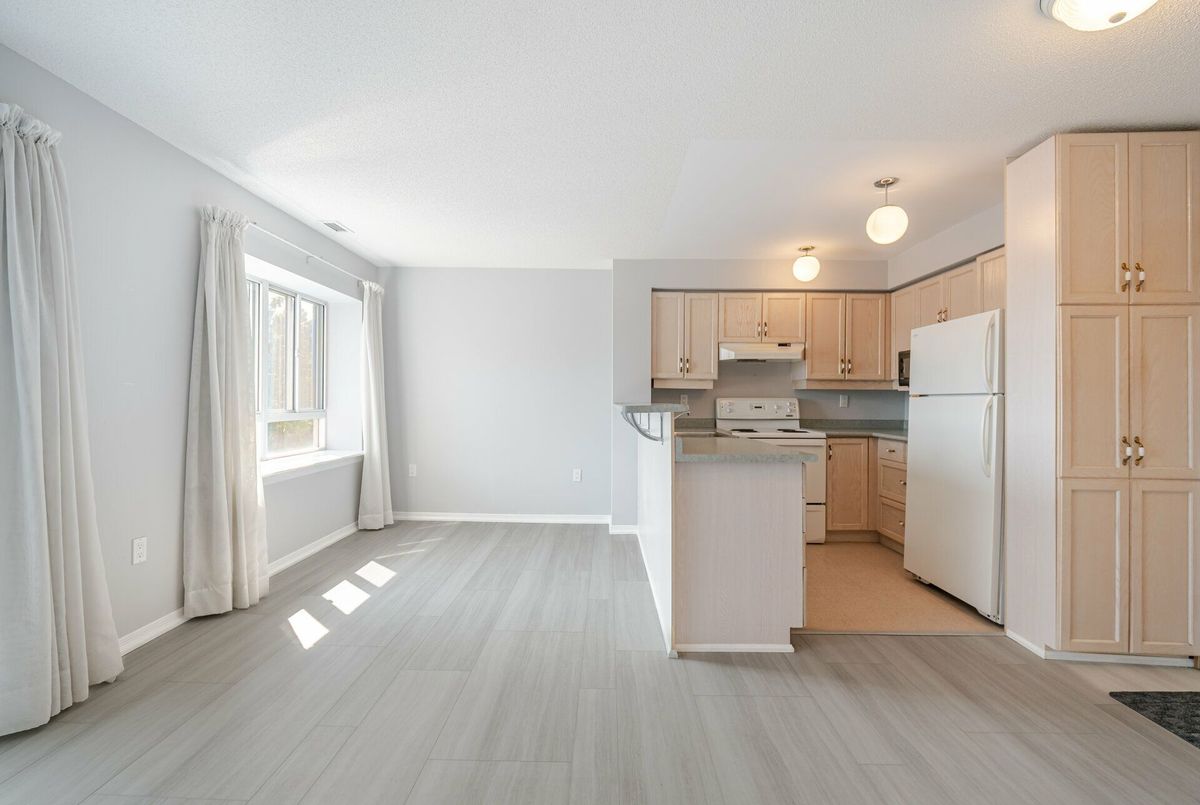 1387 Bayview Avenue Toronto 1387 Bayview Avenue Toronto