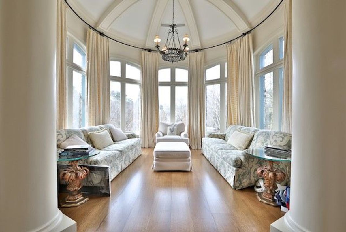 img-gallery