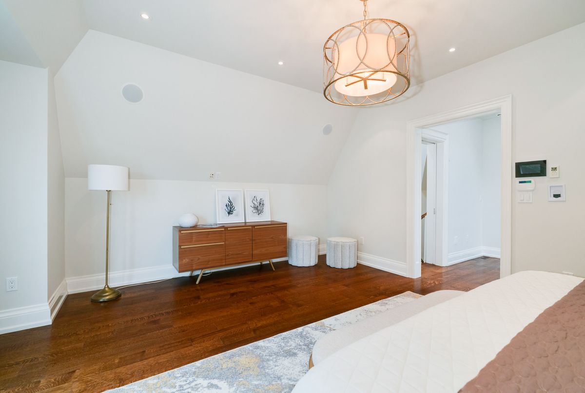 149 Ronan Avenue Toronto 149 Ronan Avenue Toronto