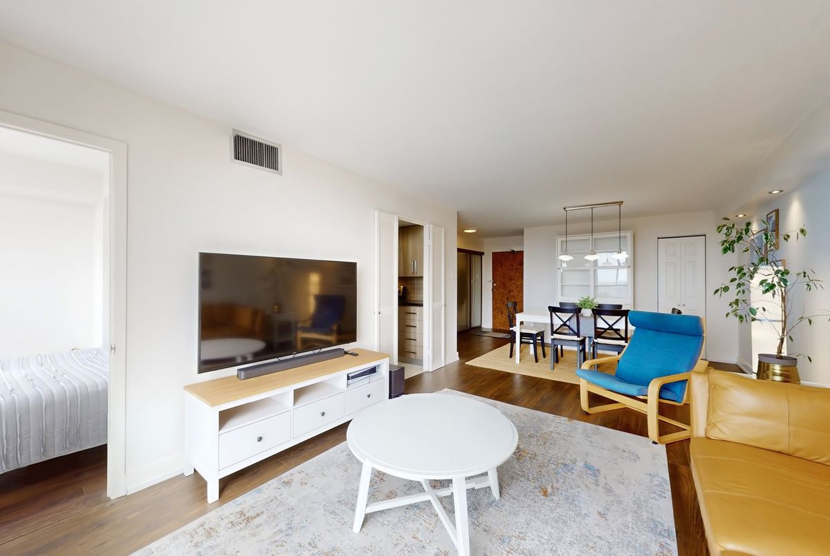 5460 Yonge Street Toronto 5460 Yonge Street Toronto