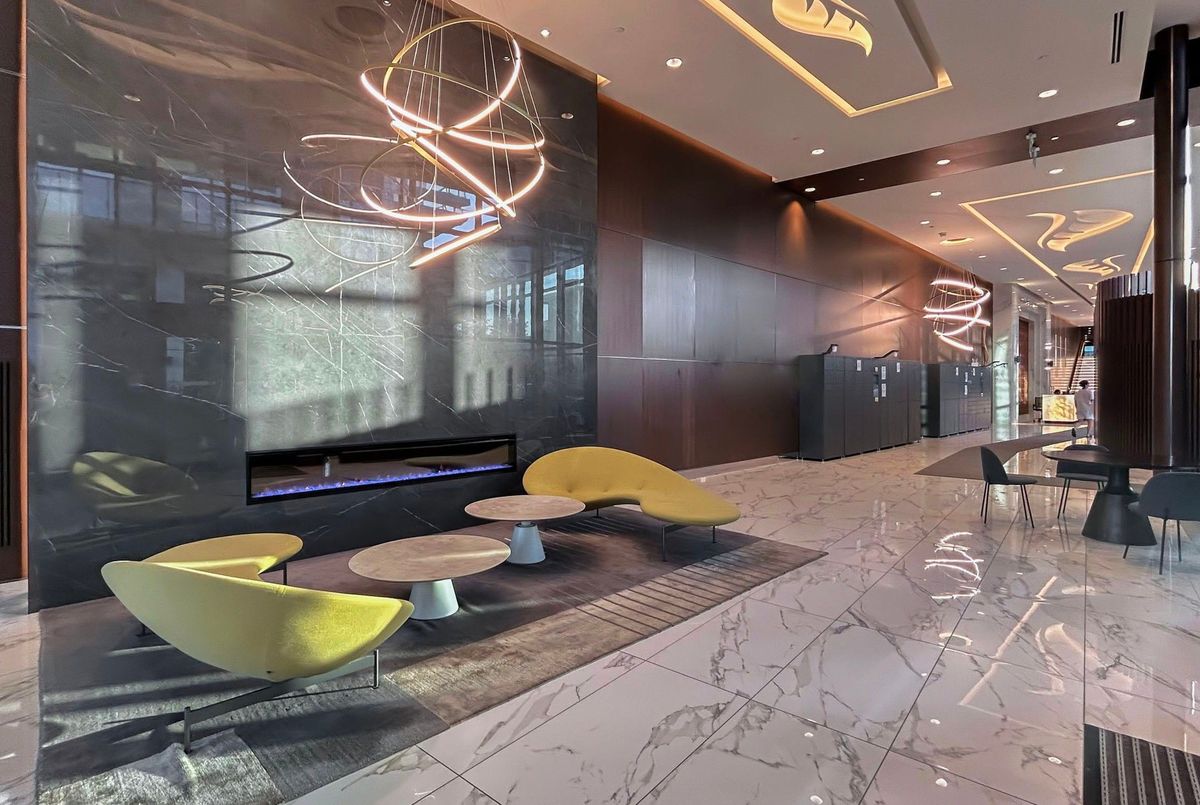 117 Mcmahon Drive Toronto 117 Mcmahon Drive Toronto