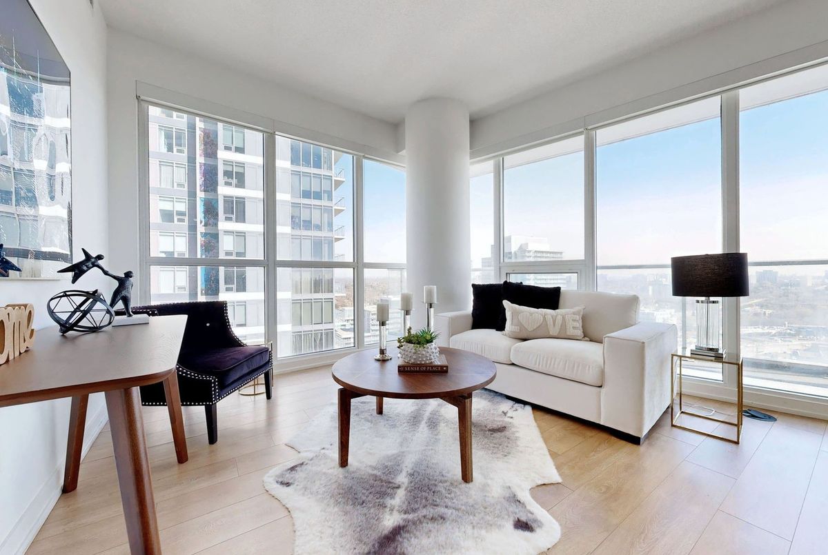 117 Mcmahon Drive Toronto 117 Mcmahon Drive Toronto