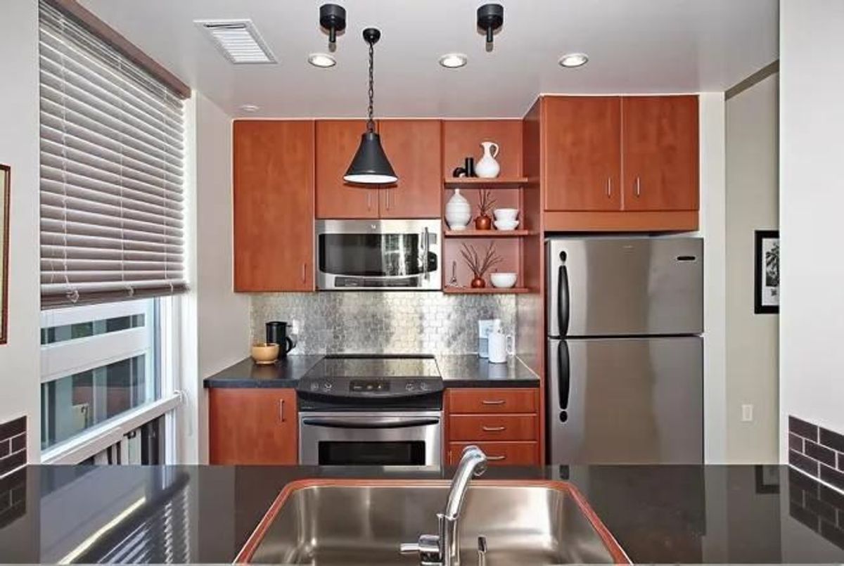 85 Bloor Street E Toronto 85 Bloor Street E Toronto