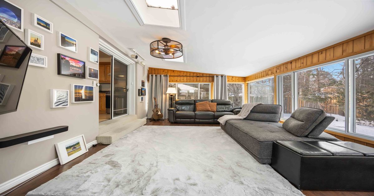 44 Addison Crescent Toronto