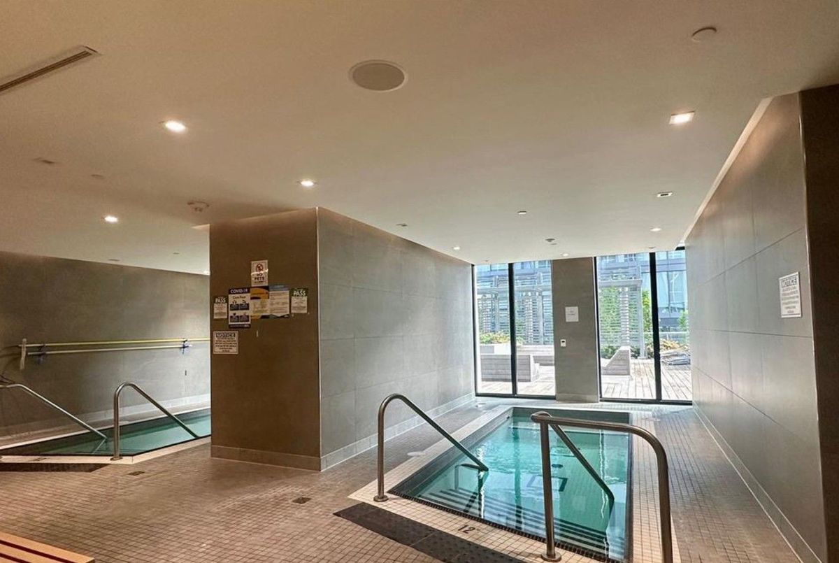 1 Yorkville Avenue Toronto 1 Yorkville Avenue Toronto