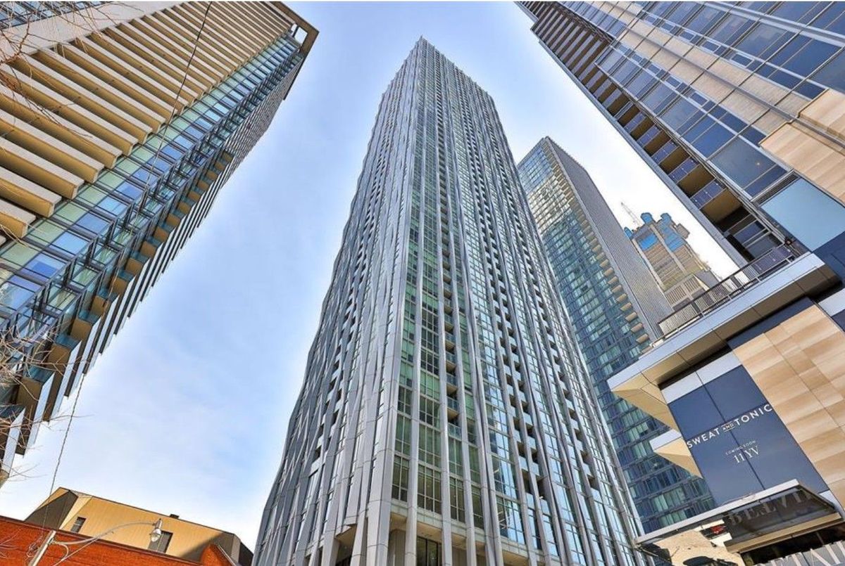 1 Yorkville Avenue Toronto 1 Yorkville Avenue Toronto