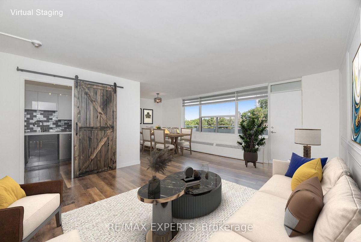 10 Parkway Forest Drive Toronto 10 Parkway Forest Drive Toronto