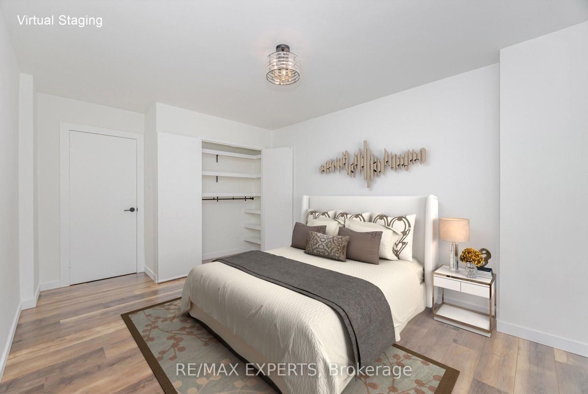 10 Parkway Forest Drive Toronto 10 Parkway Forest Drive Toronto