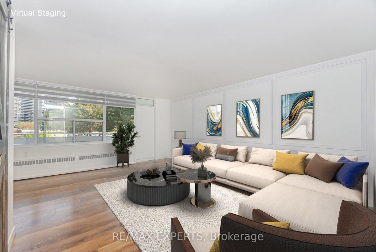 10 Parkway Forest Drive Toronto 10 Parkway Forest Drive Toronto