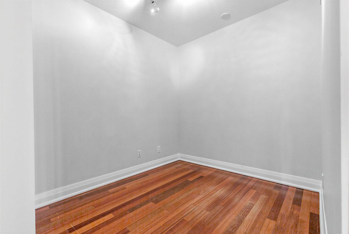 1430 Yonge Street Toronto 1430 Yonge Street Toronto