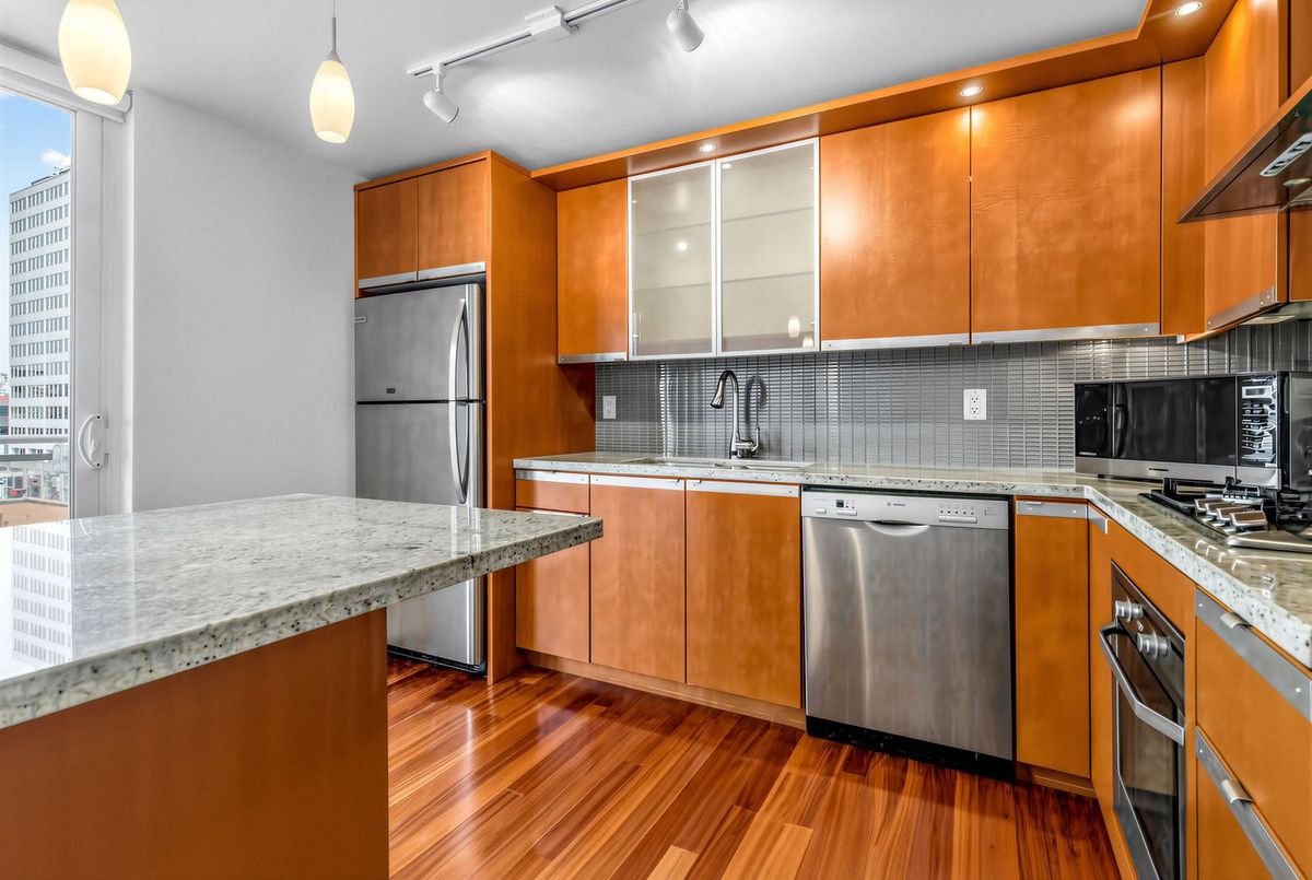 1430 Yonge Street Toronto 1430 Yonge Street Toronto