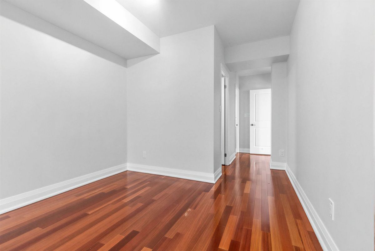 1430 Yonge Street Toronto 1430 Yonge Street Toronto