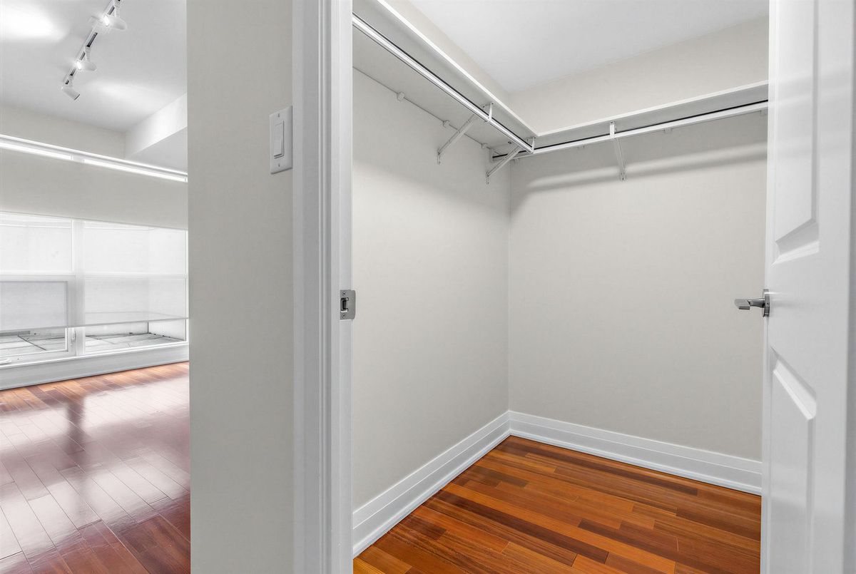 1430 Yonge Street Toronto 1430 Yonge Street Toronto