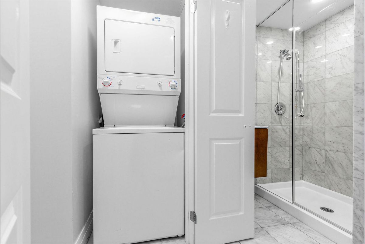 1430 Yonge Street Toronto 1430 Yonge Street Toronto