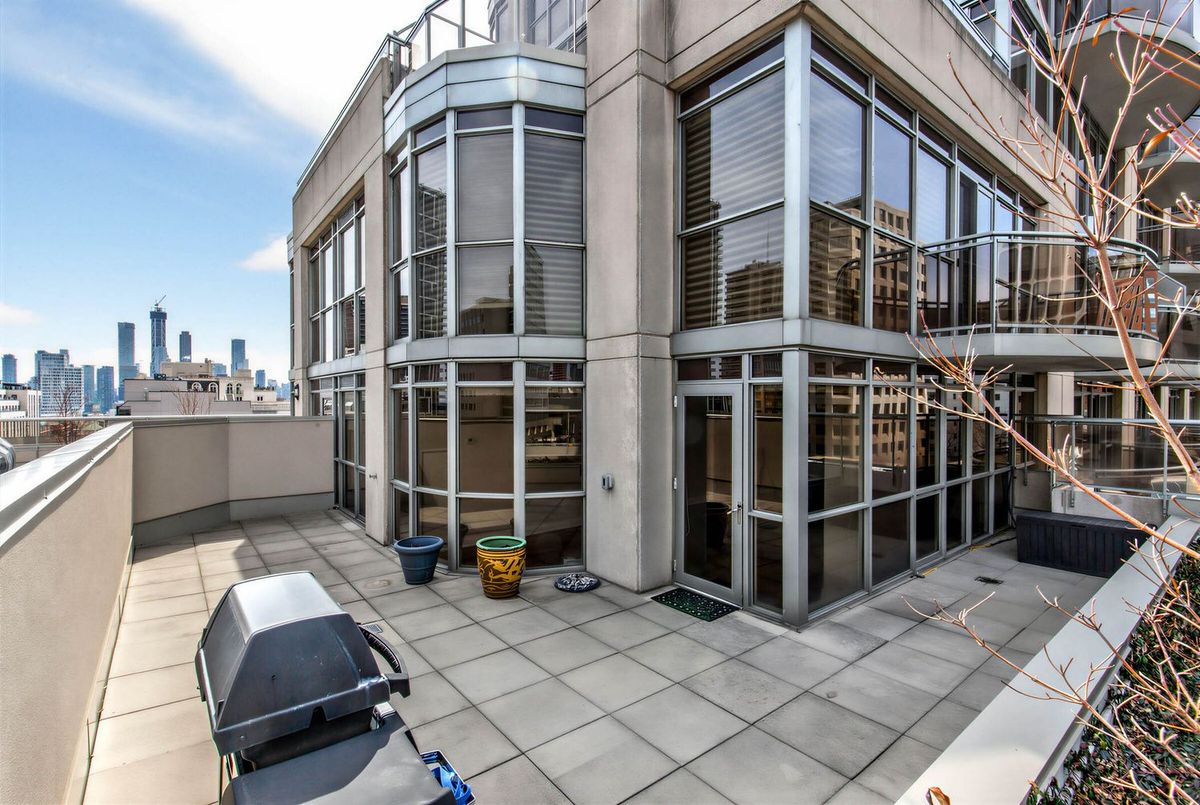 1430 Yonge Street Toronto 1430 Yonge Street Toronto