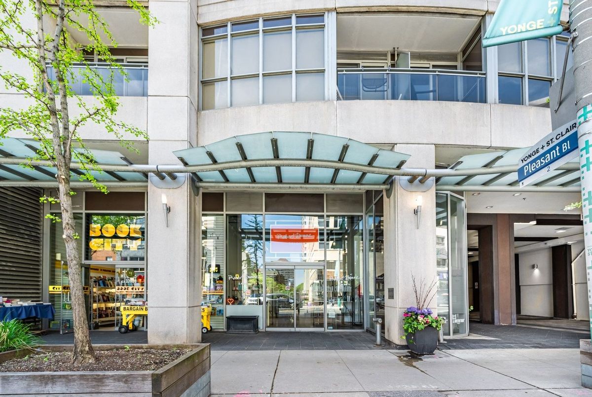 1430 Yonge Street Toronto 1430 Yonge Street Toronto