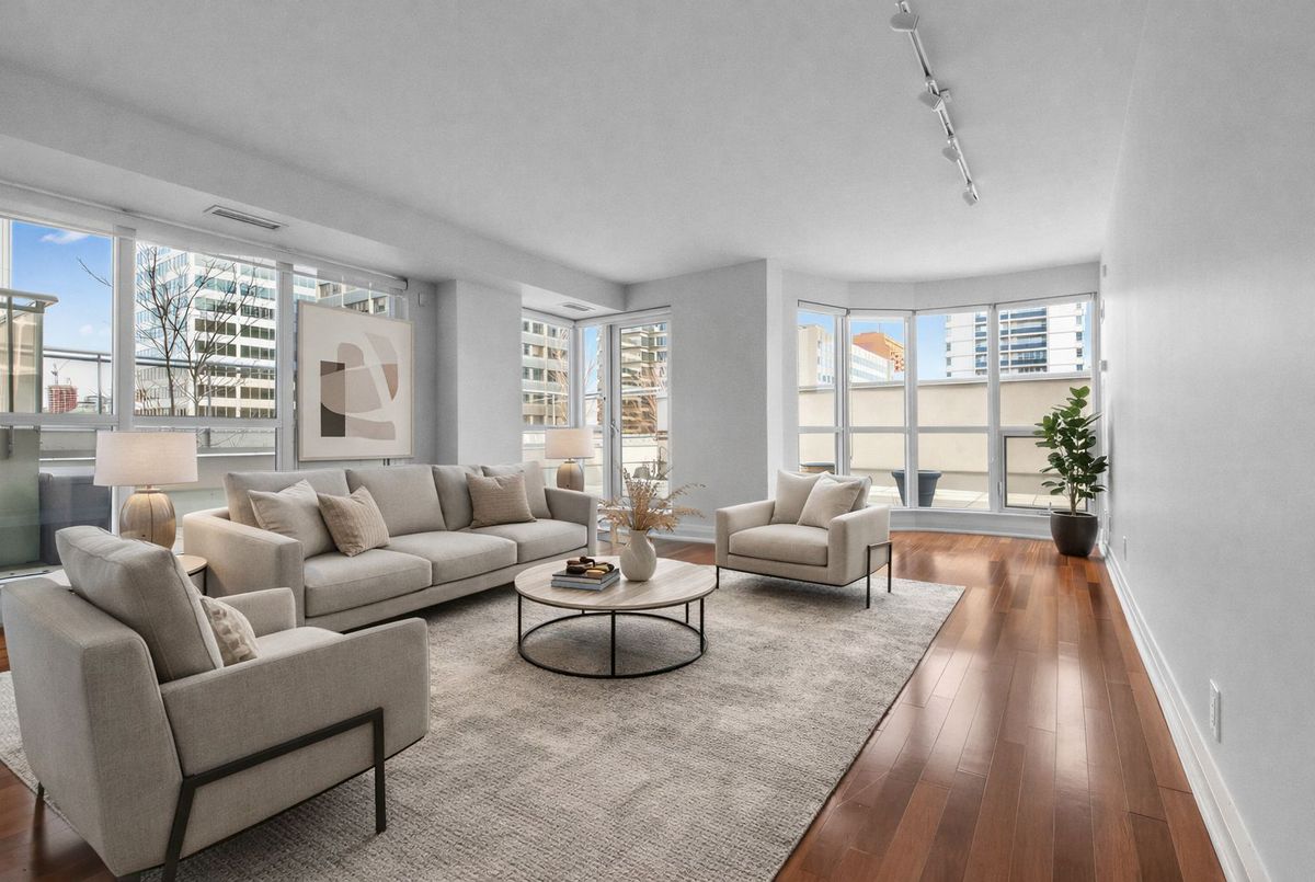 1430 Yonge Street Toronto 1430 Yonge Street Toronto