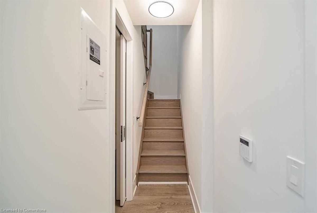 80 Vanauley Street Toronto 80 Vanauley Street Toronto