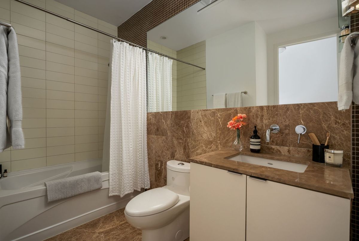 380 Macpherson Avenue Toronto 380 Macpherson Avenue Toronto