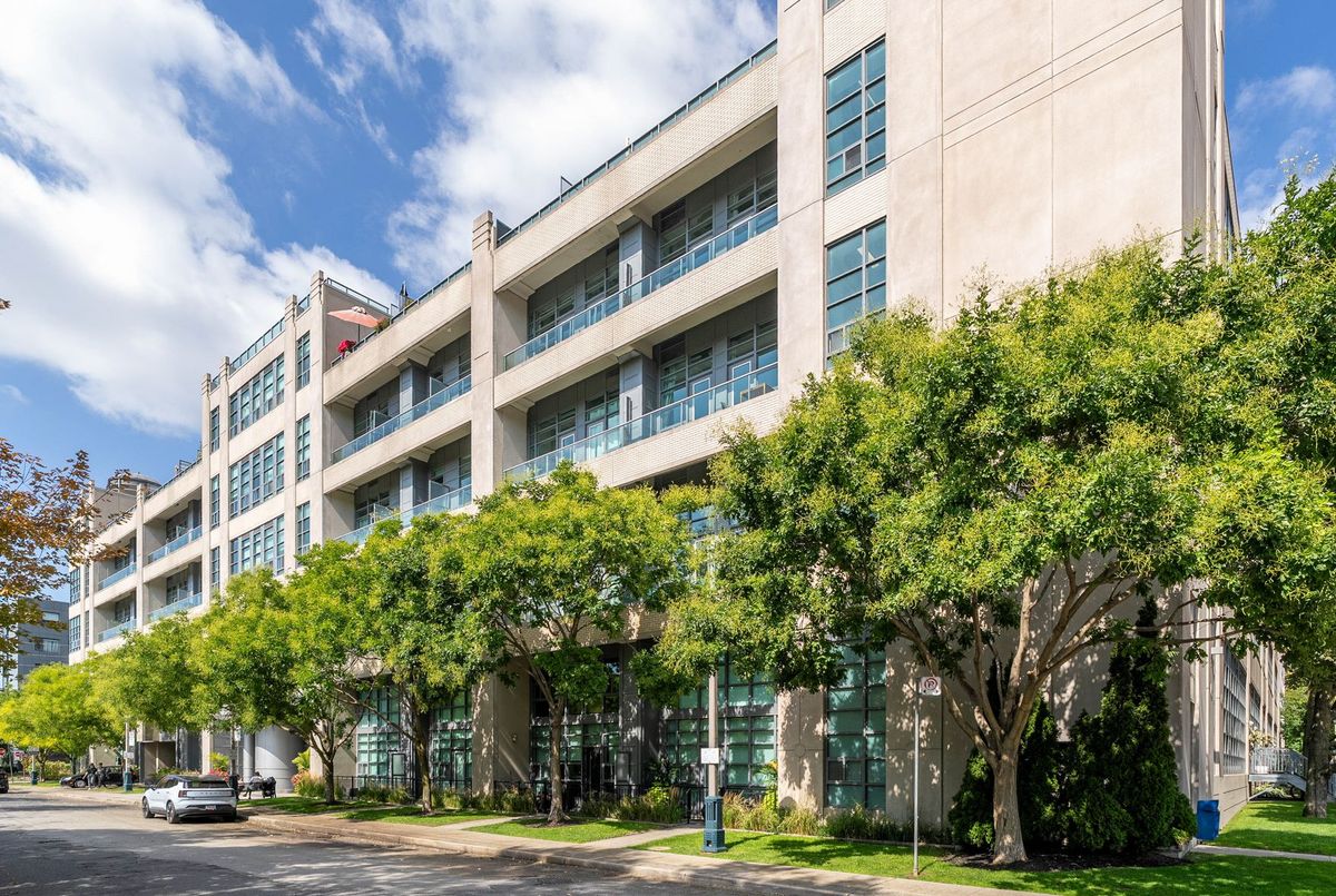 380 Macpherson Avenue Toronto 380 Macpherson Avenue Toronto