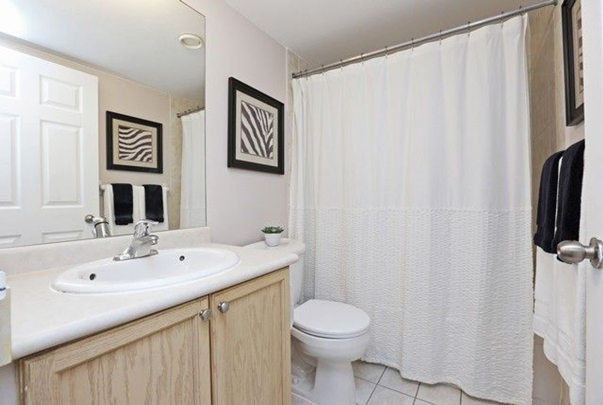 18 Parkview Avenue Toronto 18 Parkview Avenue Toronto