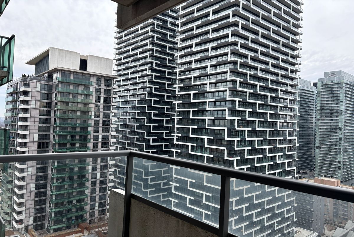 70 Roehampton Avenue Toronto 70 Roehampton Avenue Toronto