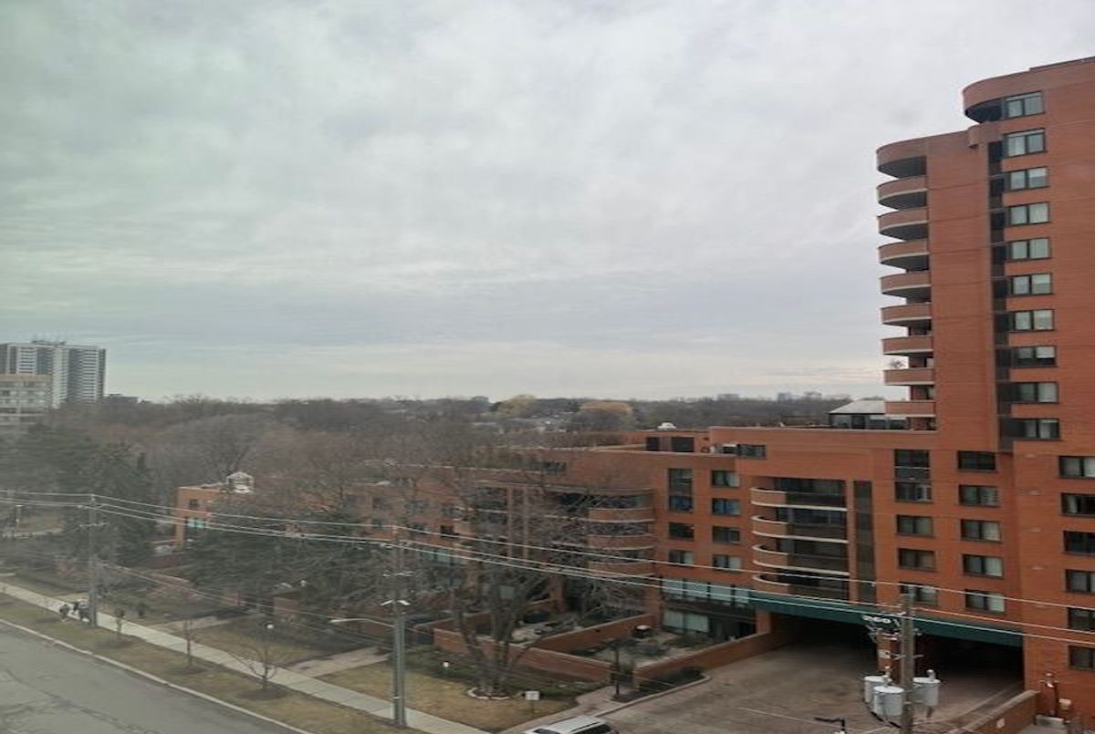 320 Tweedsmuir Avenue Toronto 320 Tweedsmuir Avenue Toronto