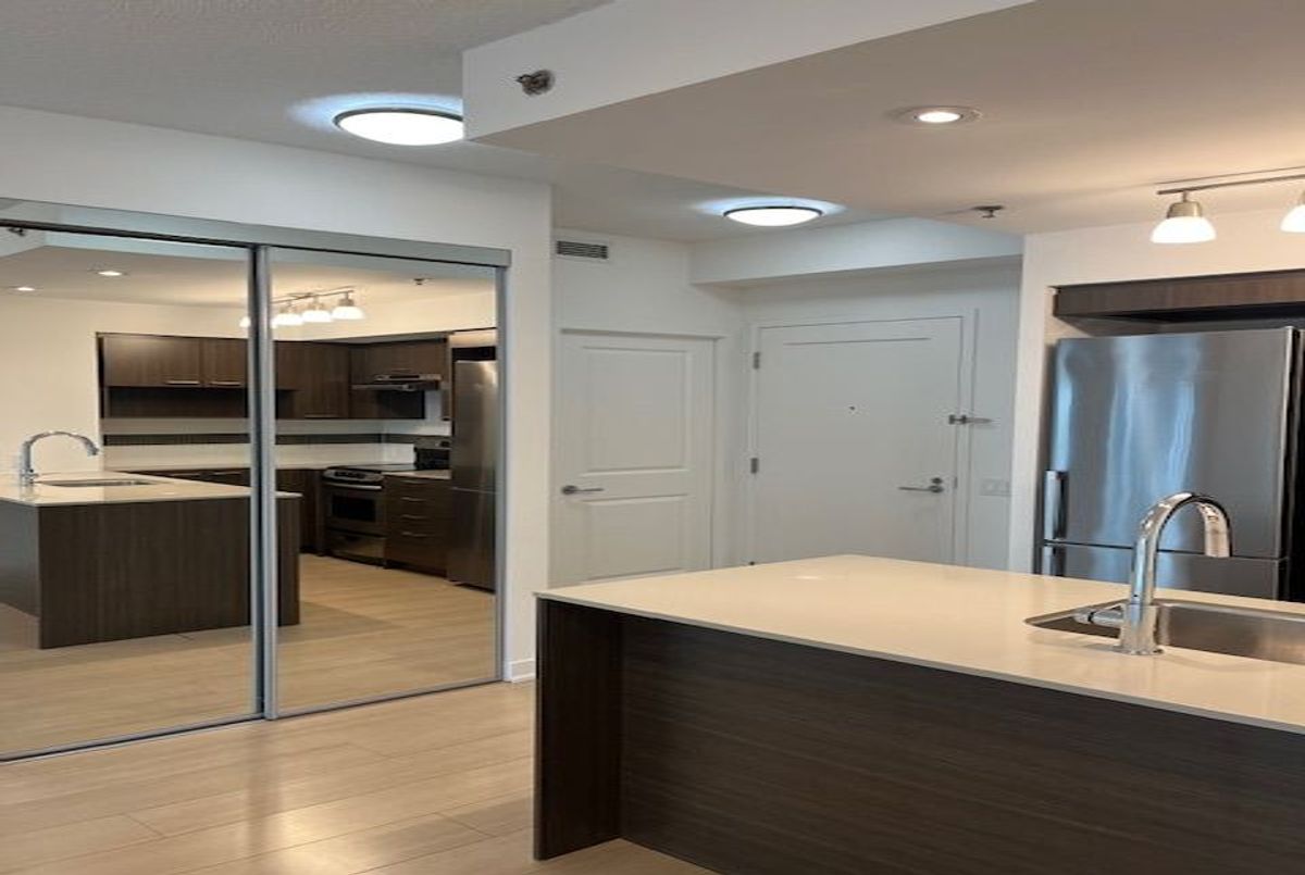 320 Tweedsmuir Avenue Toronto 320 Tweedsmuir Avenue Toronto